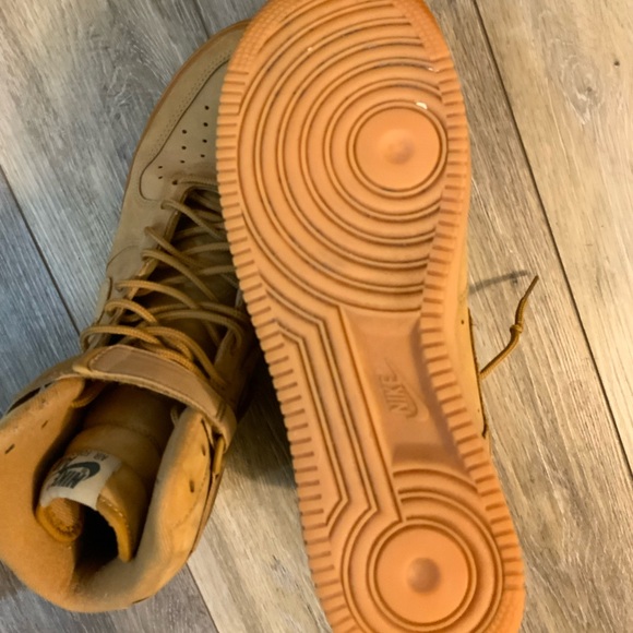 Nike Air Force 1 camel colored high tops. Size 12. - Picture 7 of 8
